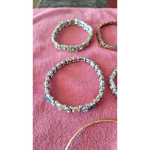 Large lot of 11 bangle type bracelets - Picture 8 of 8